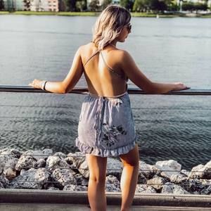 Meet your Posher, True